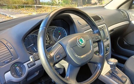 Skoda Octavia, 2010 год, 1 000 000 рублей, 13 фотография