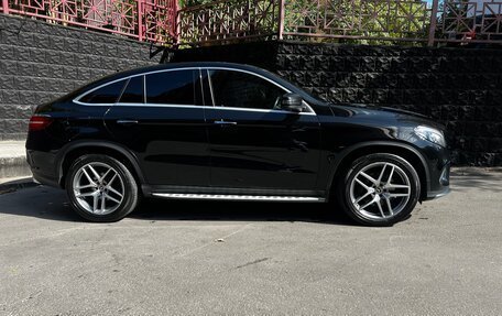 Mercedes-Benz GLE Coupe, 2017 год, 4 500 000 рублей, 3 фотография