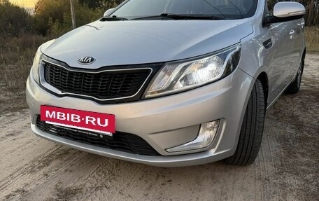 KIA Rio III рестайлинг, 2013 год, 750 000 рублей, 3 фотография