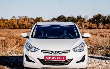 Hyundai Elantra V, 2014 год, 1 050 000 рублей, 3 фотография