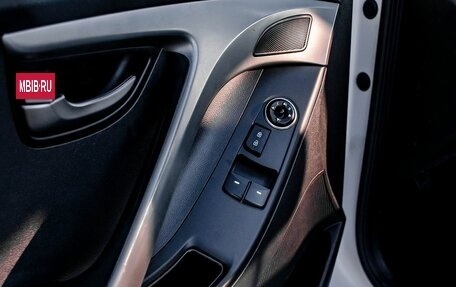 Hyundai Elantra V, 2014 год, 1 050 000 рублей, 20 фотография