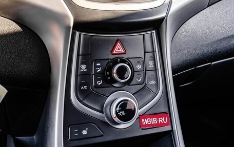 Hyundai Elantra V, 2014 год, 1 050 000 рублей, 18 фотография