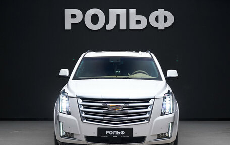 Cadillac Escalade IV, 2018 год, 4 090 000 рублей, 2 фотография