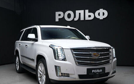 Cadillac Escalade IV, 2018 год, 4 090 000 рублей, 13 фотография