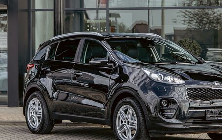 KIA Sportage IV рестайлинг, 2018 год, 1 855 000 рублей, 7 фотография