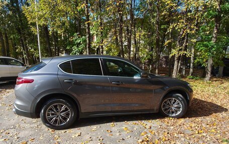 Alfa Romeo Stelvio, 2018 год, 4 100 000 рублей, 5 фотография
