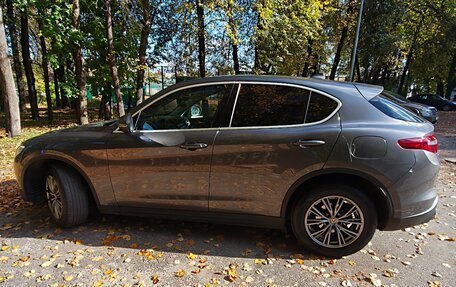 Alfa Romeo Stelvio, 2018 год, 4 100 000 рублей, 8 фотография