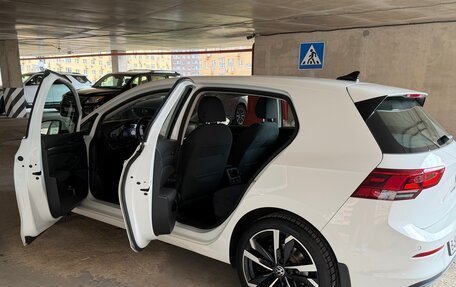 Volkswagen Golf VIII, 2020 год, 2 800 000 рублей, 4 фотография
