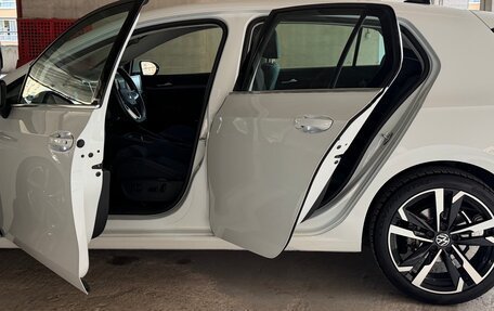 Volkswagen Golf VIII, 2020 год, 2 800 000 рублей, 5 фотография