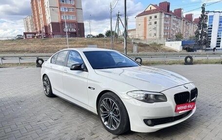 BMW 5 серия, 2011 год, 1 850 000 рублей, 2 фотография