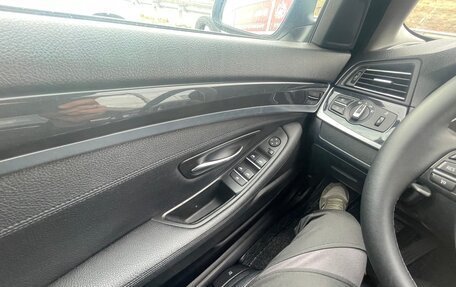 BMW 5 серия, 2011 год, 1 850 000 рублей, 9 фотография