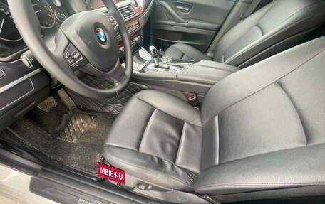 BMW 5 серия, 2011 год, 1 850 000 рублей, 12 фотография