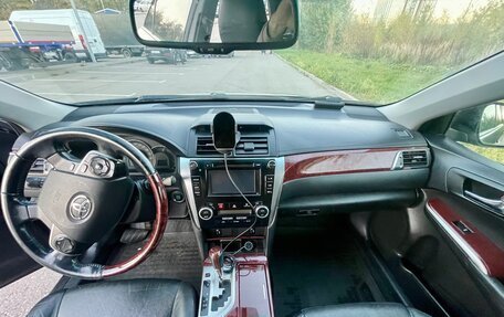 Toyota Camry, 2012 год, 1 180 000 рублей, 10 фотография