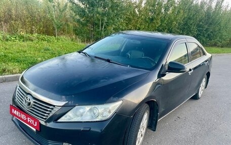 Toyota Camry, 2012 год, 1 180 000 рублей, 2 фотография