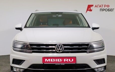 Volkswagen Tiguan II, 2017 год, 2 400 000 рублей, 2 фотография