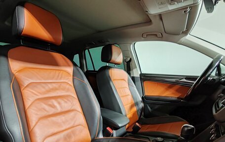 Volkswagen Tiguan II, 2017 год, 2 400 000 рублей, 15 фотография