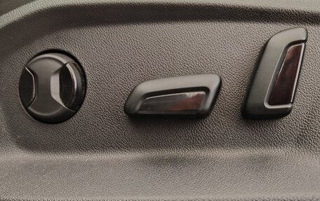 Volkswagen Tiguan II, 2017 год, 2 400 000 рублей, 18 фотография