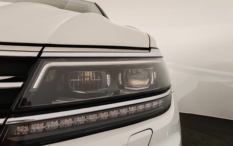 Volkswagen Tiguan II, 2017 год, 2 400 000 рублей, 25 фотография