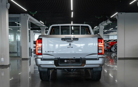 Mitsubishi L200, 2026 год, 5 700 000 рублей, 7 фотография
