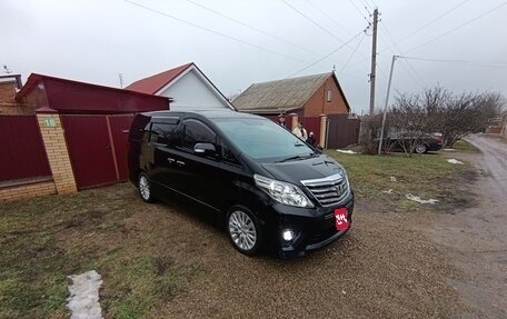 Toyota Alphard III, 2013 год, 2 470 000 рублей, 1 фотография
