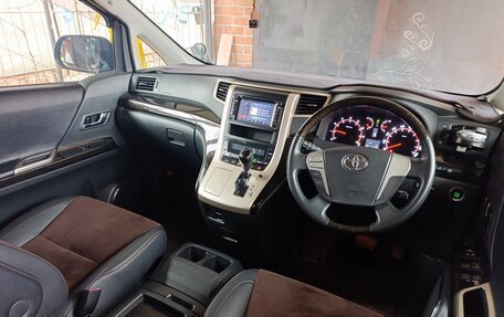 Toyota Alphard III, 2013 год, 2 470 000 рублей, 4 фотография