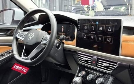 Volkswagen Bora, 2023 год, 1 230 000 рублей, 8 фотография
