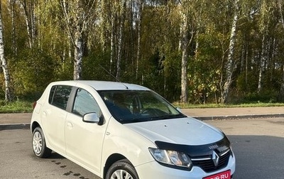 Renault Sandero II рестайлинг, 2016 год, 680 000 рублей, 1 фотография