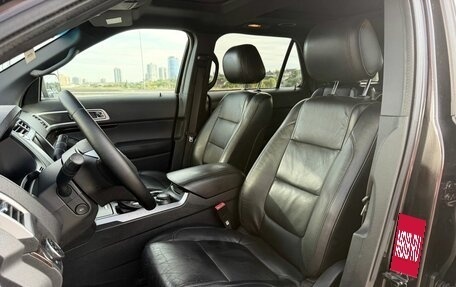Ford Explorer VI, 2012 год, 1 490 000 рублей, 30 фотография