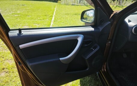 Renault Duster I рестайлинг, 2013 год, 950 000 рублей, 20 фотография