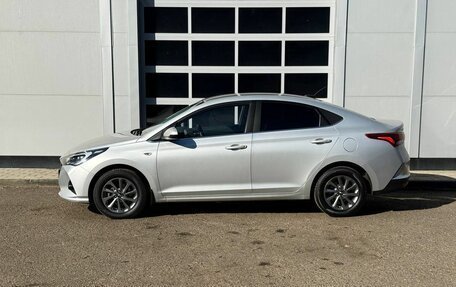 Hyundai Solaris II рестайлинг, 2021 год, 1 450 000 рублей, 2 фотография