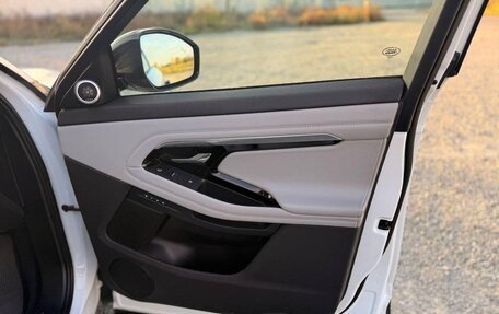 Land Rover Range Rover Evoque II, 2019 год, 3 800 000 рублей, 16 фотография