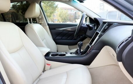 Infiniti Q50 I рестайлинг, 2015 год, 1 789 000 рублей, 14 фотография
