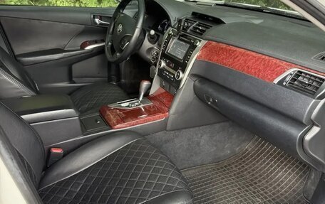 Toyota Camry, 2013 год, 1 100 000 рублей, 10 фотография