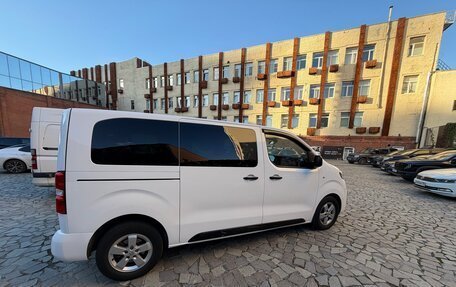 Peugeot Traveller I, 2018 год, 1 999 000 рублей, 4 фотография