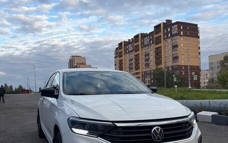 Volkswagen Polo VI (EU Market), 2020 год, 1 350 000 рублей, 2 фотография
