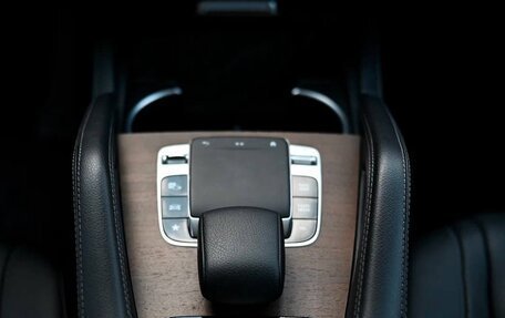 Mercedes-Benz GLS, 2019 год, 7 800 000 рублей, 15 фотография