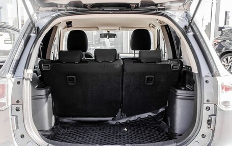 Mitsubishi Outlander III рестайлинг 3, 2013 год, 1 300 000 рублей, 26 фотография