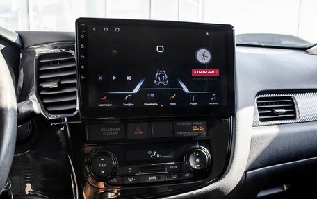 Mitsubishi Outlander III рестайлинг 3, 2013 год, 1 300 000 рублей, 19 фотография