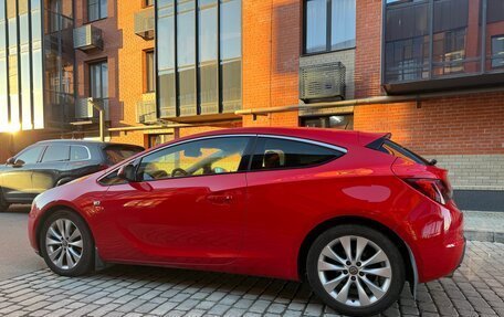 Opel Astra J, 2013 год, 950 000 рублей, 2 фотография