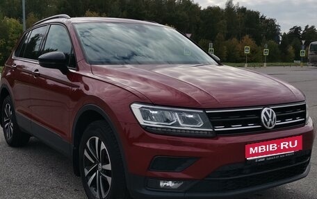 Volkswagen Tiguan II, 2019 год, 2 595 000 рублей, 1 фотография