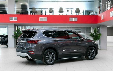 Hyundai Santa Fe IV, 2018 год, 2 650 000 рублей, 2 фотография