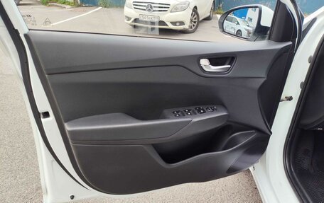 Hyundai Solaris II рестайлинг, 2020 год, 1 450 000 рублей, 10 фотография