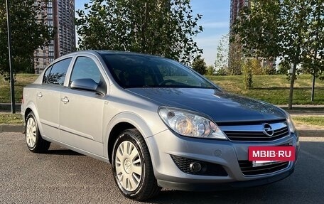 Opel Astra H, 2008 год, 680 000 рублей, 3 фотография
