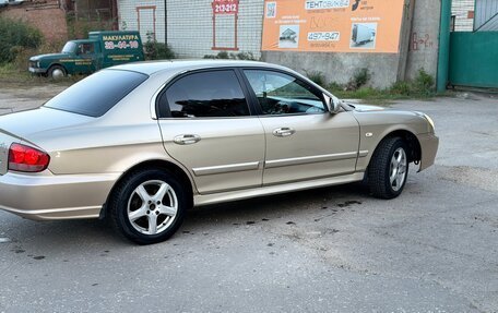 Hyundai Sonata IV рестайлинг, 2005 год, 410 000 рублей, 5 фотография