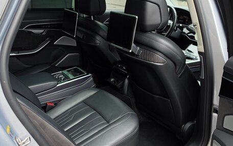 Audi A8, 2018 год, 4 500 000 рублей, 13 фотография