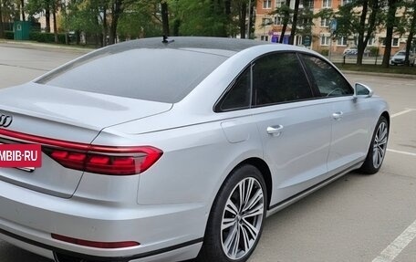 Audi A8, 2018 год, 4 500 000 рублей, 7 фотография