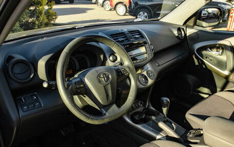 Toyota RAV4, 2012 год, 1 098 000 рублей, 12 фотография