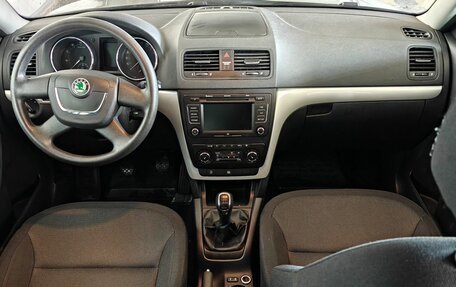 Skoda Yeti I рестайлинг, 2012 год, 897 000 рублей, 9 фотография