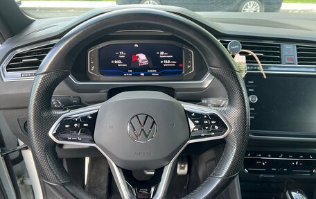Volkswagen Tiguan II, 2021 год, 4 000 000 рублей, 5 фотография