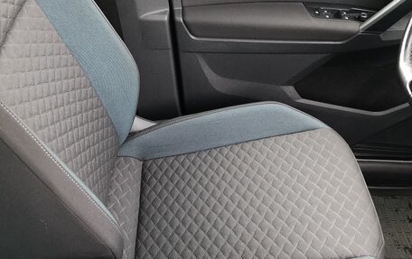 Volkswagen Tiguan II, 2019 год, 2 595 000 рублей, 6 фотография
